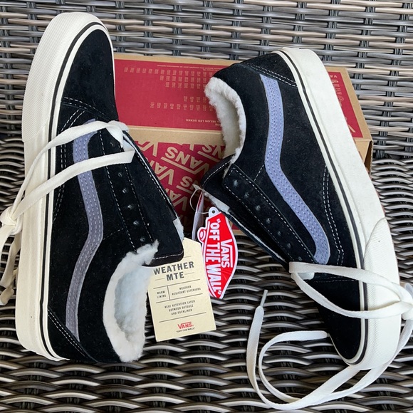 Vans Old Skool Mte Nubuck/Black WMNS” Sherpa Sneakers - Picture 12 of 16